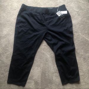 Black Avenue Denim Skinny Jeans